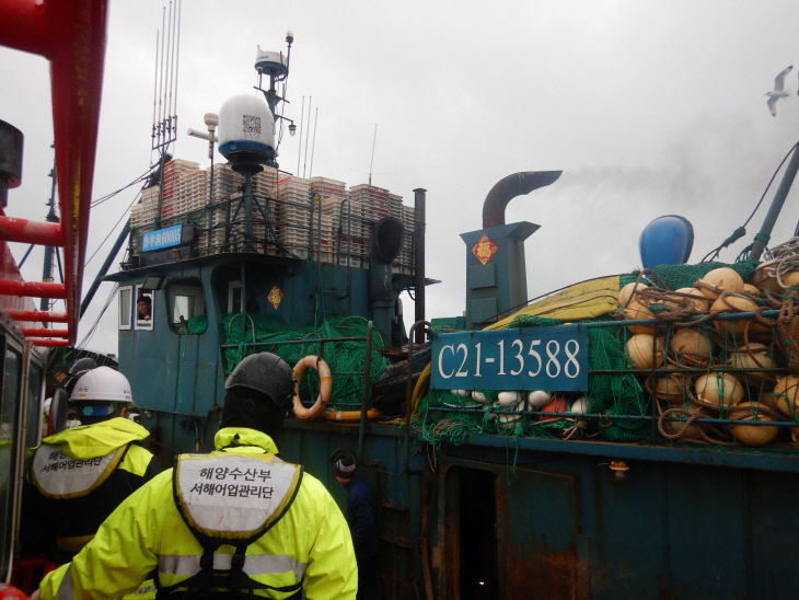 중국어선_불법어업_합동단속2 (1)