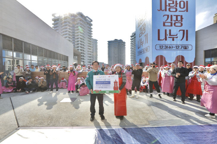 3-1.왼쪽부터 고 있다