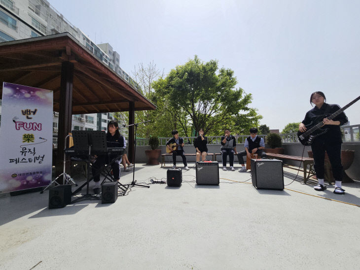 갓골 쉼터 야외 버스킹15