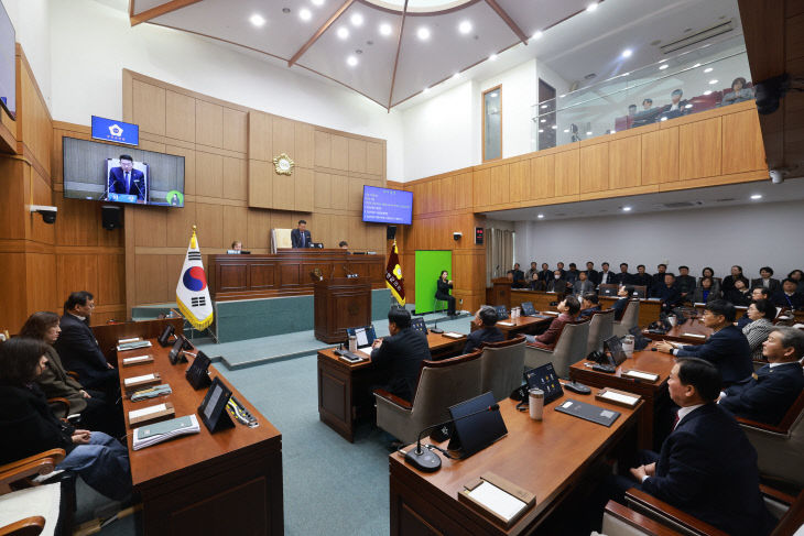 [보도자료 사진] 251211 부안군의회  제367회 정례회 폐회
