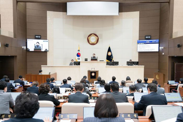 20251216 용인특례시의회, 제298회 임시회 개회(1)