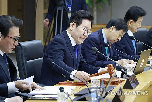 20251216015859_PYH2025121606840001300_P2