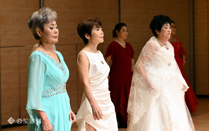 20251217-시니어모델 패션쇼