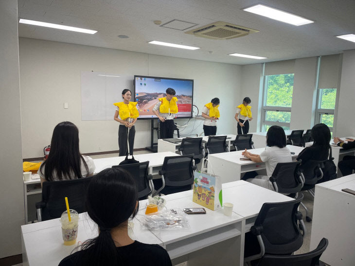 항공서비스학과 수업 장면