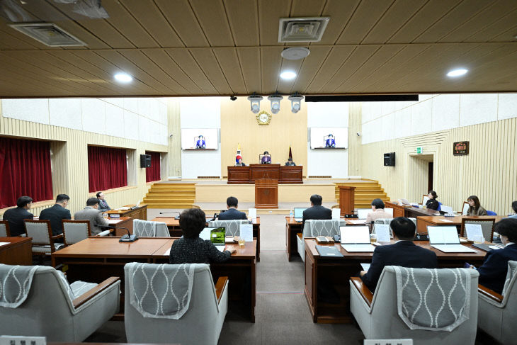 제298회 제2차 정례회 폐회 사진1