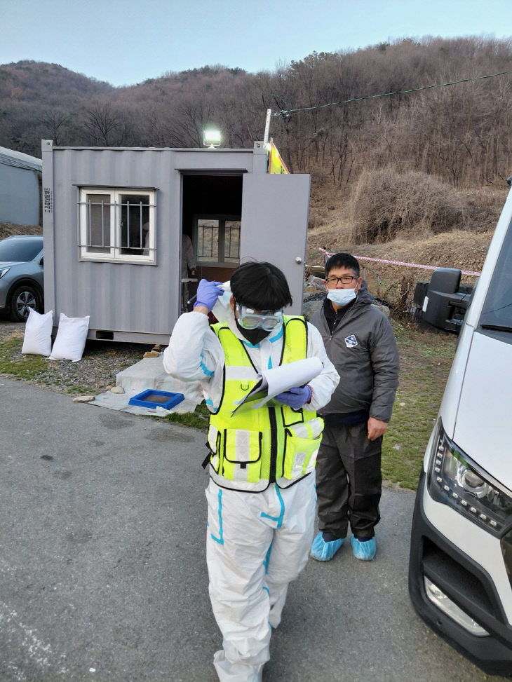 17일 중대재해 예방을 위해 현장을 점검하고 있다