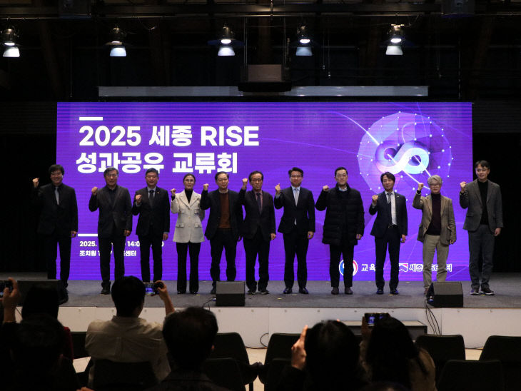 관련 사진 (2) (2)