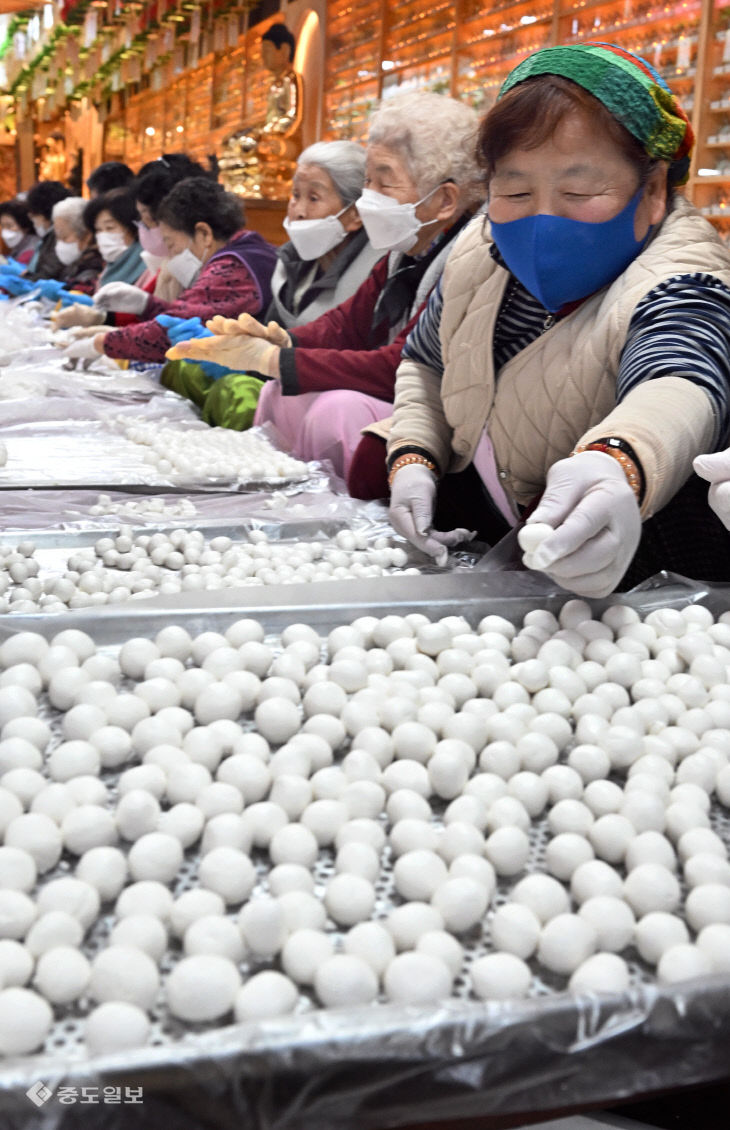 20251221-새알만들기