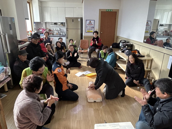 정죽5리 마을회관을 찾아