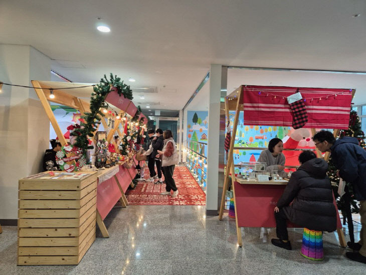 4.예당호 전망대 프리마켓 행사 모습 (1)