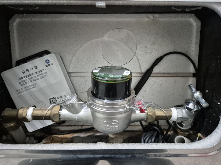 원격 검침기 및 계량기