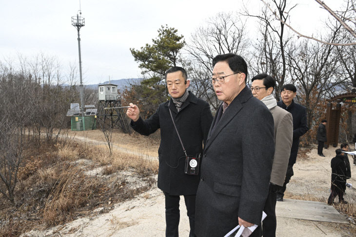 양주시, 덕계동 도시숲 활성화 방안 모색…현장간부회의 열고