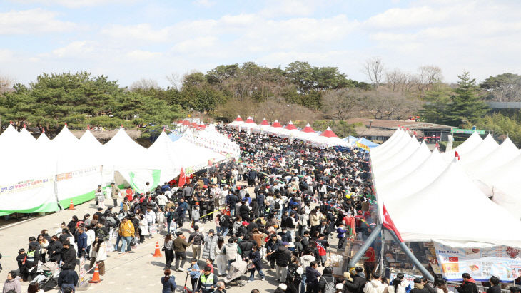 [논산문화관광재단]-논산딸기축제 1시군1품 일품축제 선정 (2)