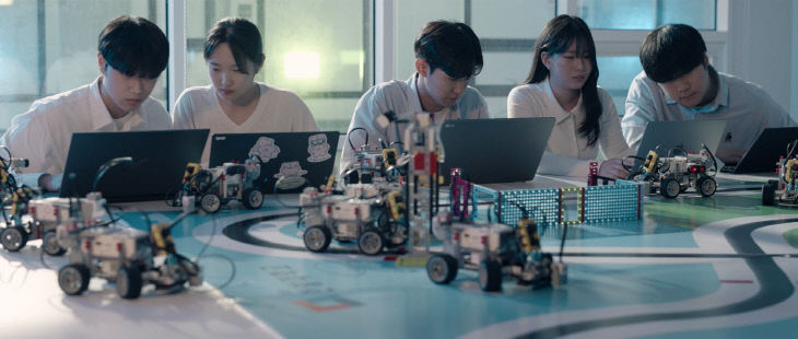 2-2. 학생 이미지2