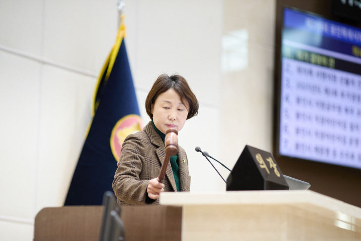 20251224 용인특례시의회, 제299회 임시회 개회(2)