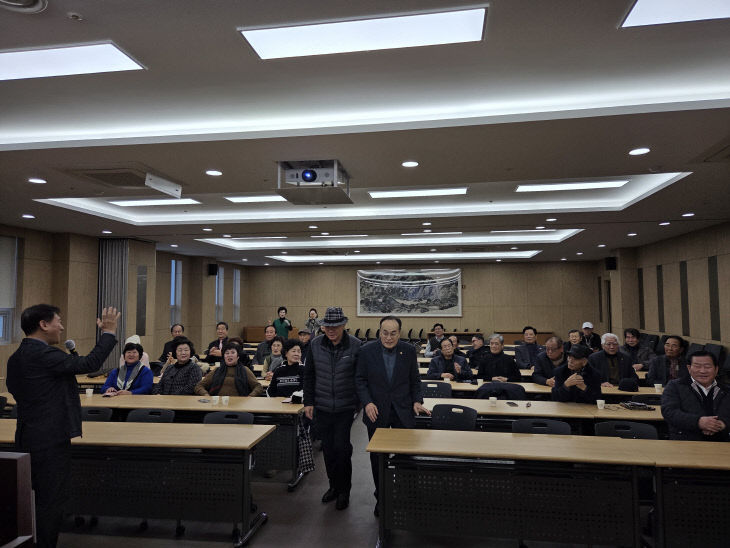 KakaoTalk_20251227_194443743_02