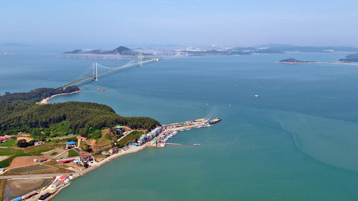 2025년 군정 결산 1(가로림만 해상교량 예상도)