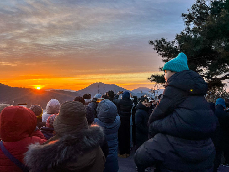 01의성군제공 해맞이 및 충혼탑 참배1