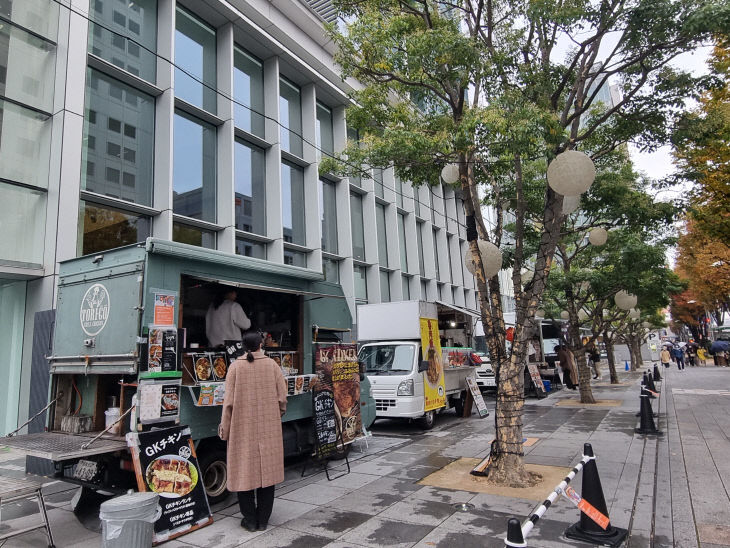 아사오까리에(일본)-도쿄긴자 푸드트럭