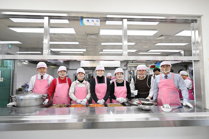 배식봉사 사진1