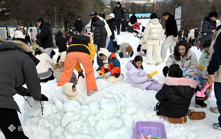 20260104-눈썰매장2