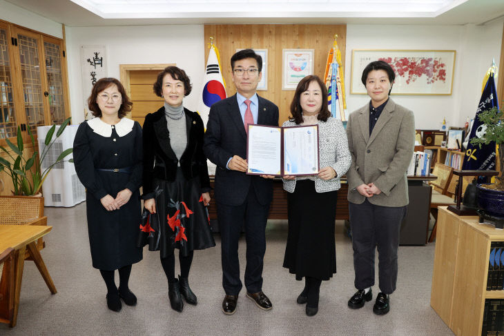 단재고, 충북 최초 IB 월드스쿨 인증받아 사진2