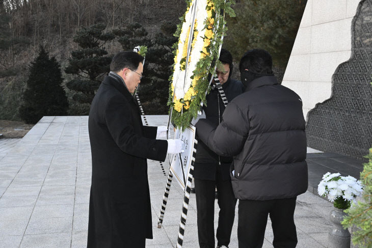 1.2.-양주시, 현충탑 참배로 2026년 병오년 첫 출발2