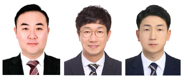 왼쪽부터 이상길 교수(교육기부거점지원센 교수