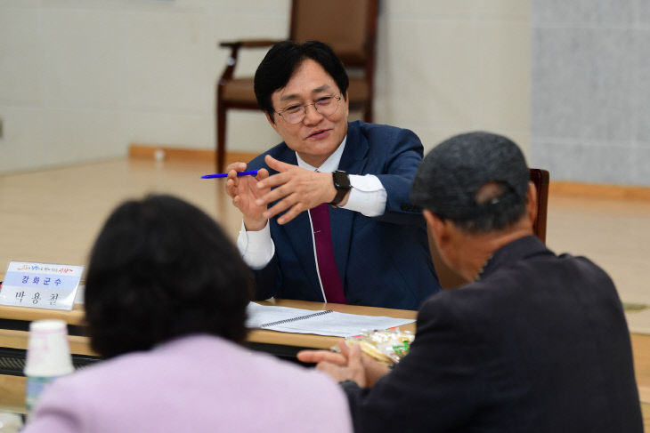 … 현장에서 답 찾는다