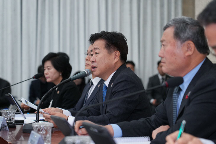 ea8bad9a-5696-4d76-99ab-bc2061aae956