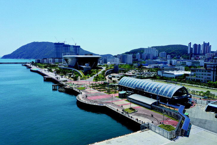[260105 보도사진] 부산항 영도크루즈터미널 전경