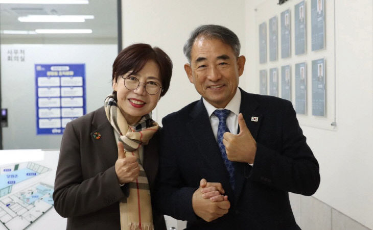 Resized_FB_IMG_1767650153916_29074096597813