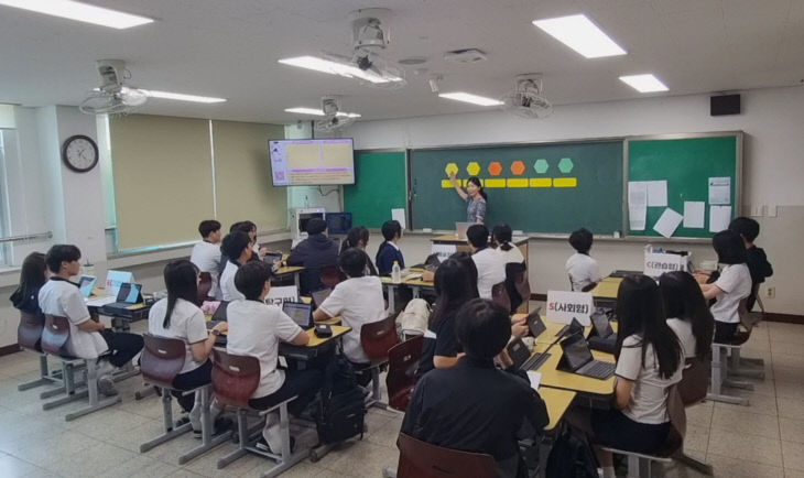 충북교육청, 전국 수업혁신사례연구대회에서 눈부신 성과 달성