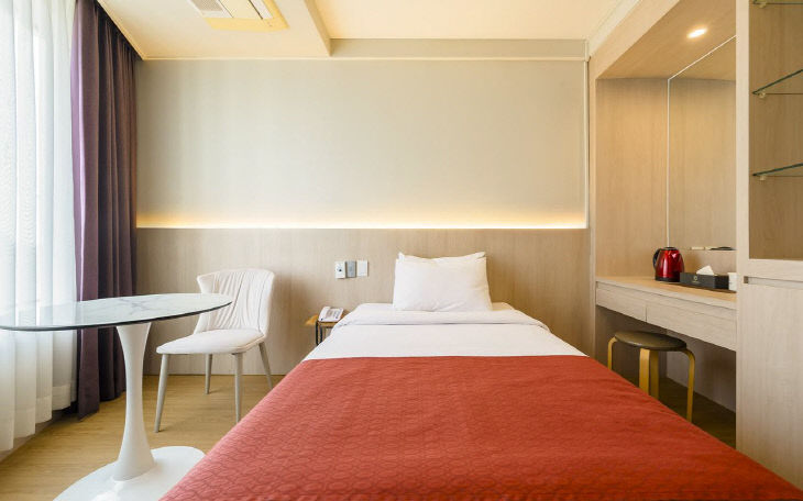 신신호텔 제주월드컵 객실