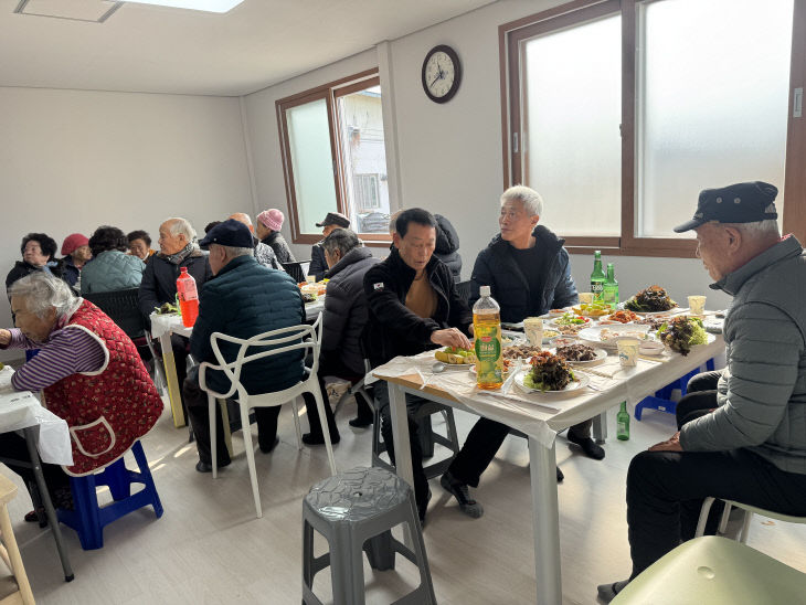 산청군 경로당 부식비 지원사업 첫 시행 (1)
