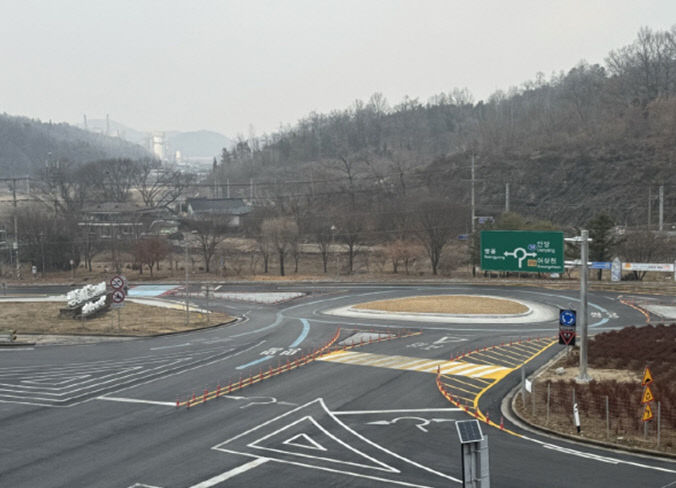 1. 영월군, 한반도면 '쌍용 회전교차로'준공