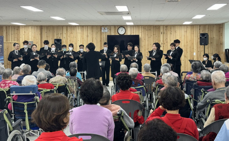 공주시립합창단 찾아가는 연주회 자료사진 (1)