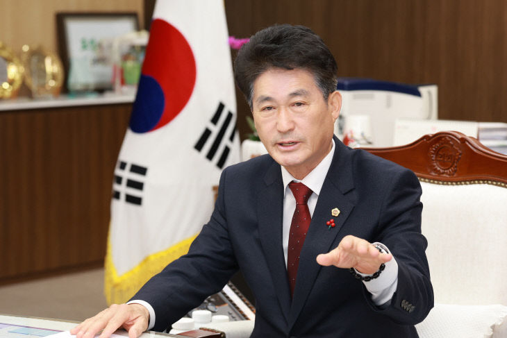 251224 이양섭 의장 인터뷰2