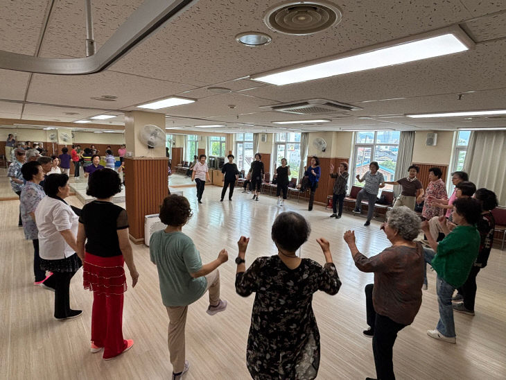 2601115 노인복지관 노년사회화교육.