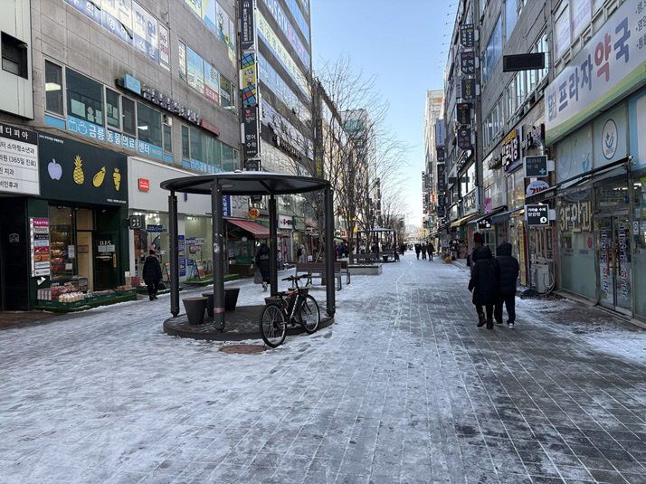 11-1. 파주시 금촌2동, 1월 한 달간 불법광고물 집중 정비