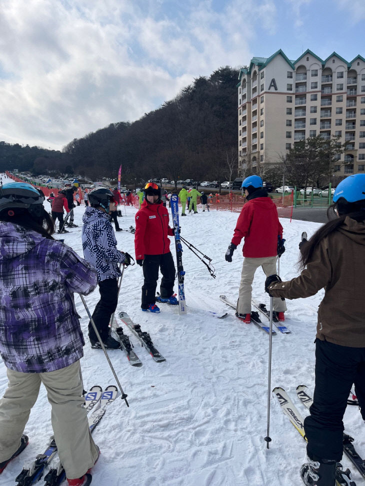 청소년 ‘겨울 스키캠프’ 운영