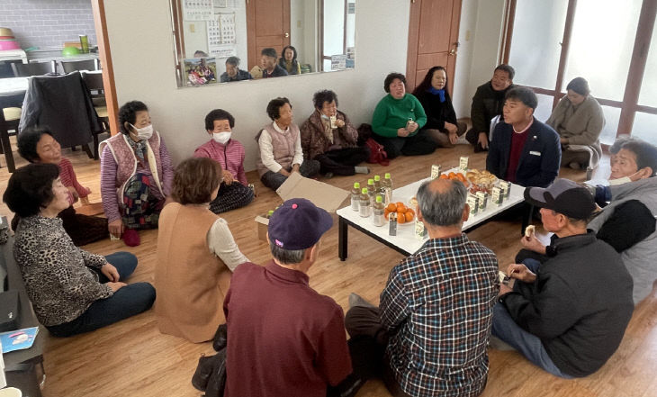 유성룡 고수면장, 마을좌담회