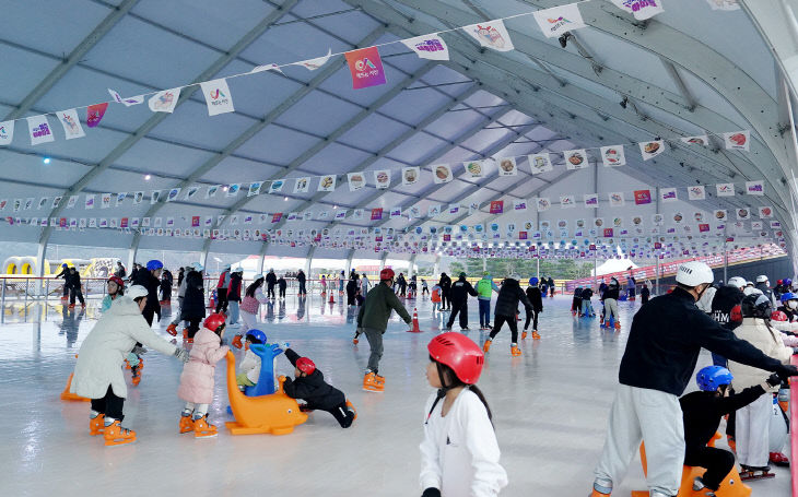 1. ②겨울 테마파크 모습1