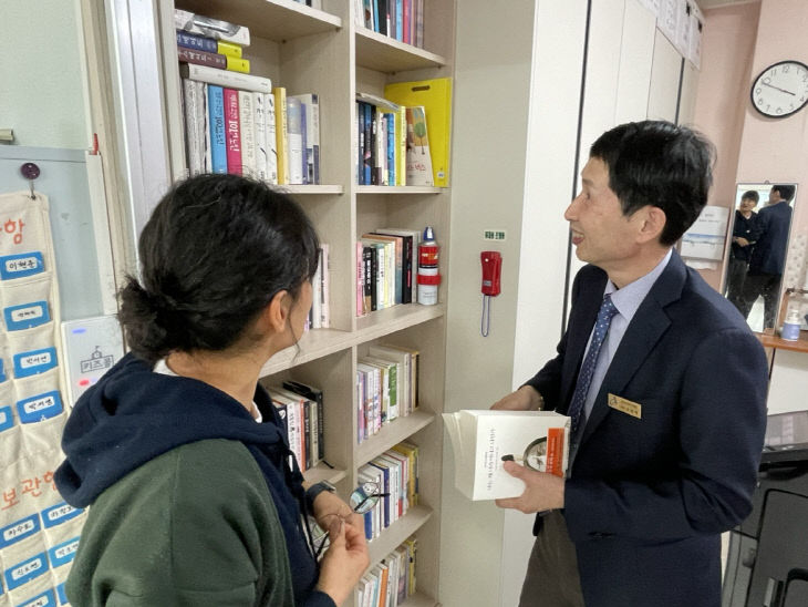 겨울방학, 책으로 전하는 따뜻한 응원 사진(3)