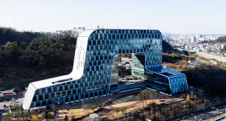 동구청 전경(겨울2)