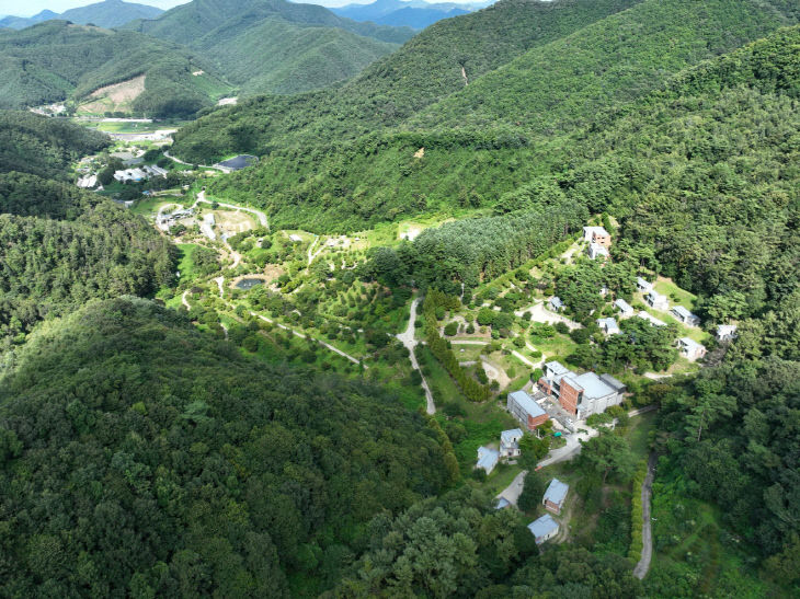 신병대 청주부시장, 미원별빛휴양림 워케이션 센터 현장 점검.