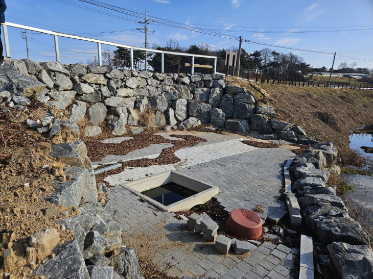 8.고덕면 상몽리 온젖골 옹달샘 현황