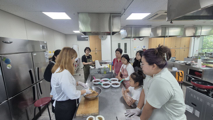 김해시여성센터 작년 정기교육 강좌