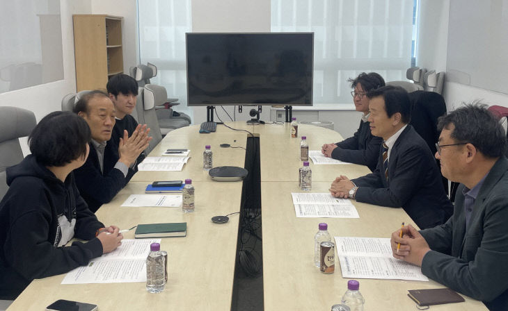 조규일 시장, 김영만 한국이스포츠협회장 만나