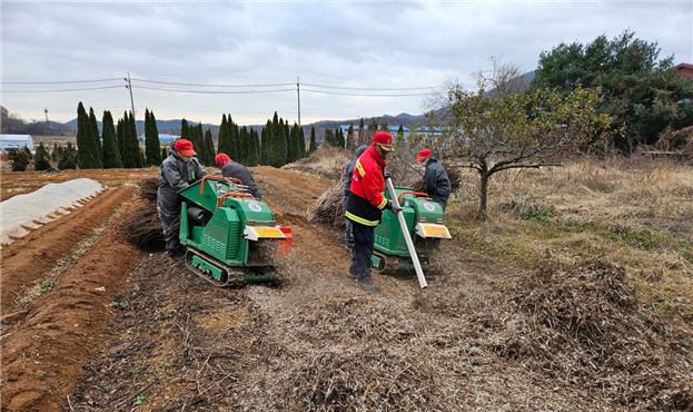 산림 인접지역 영농부산물 파쇄 지원